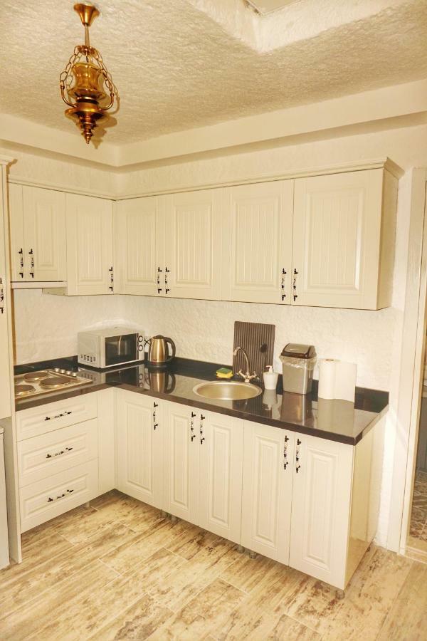 Stayhouse Чесме Екстериор снимка