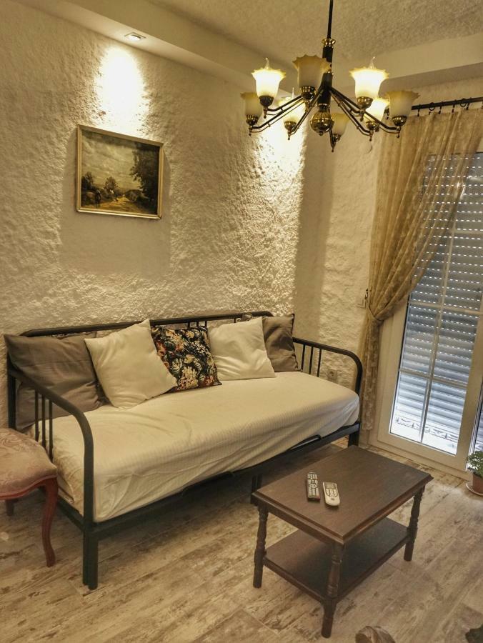 Stayhouse Чесме Екстериор снимка
